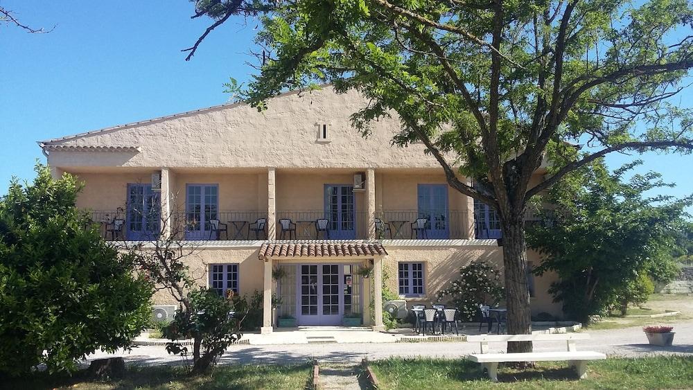 Hotel Carina Apt Dış mekan fotoğraf