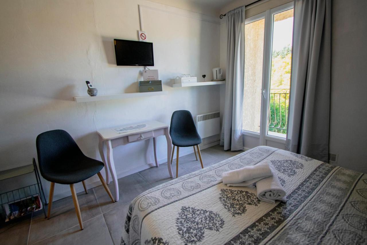 Hotel Carina Apt Dış mekan fotoğraf