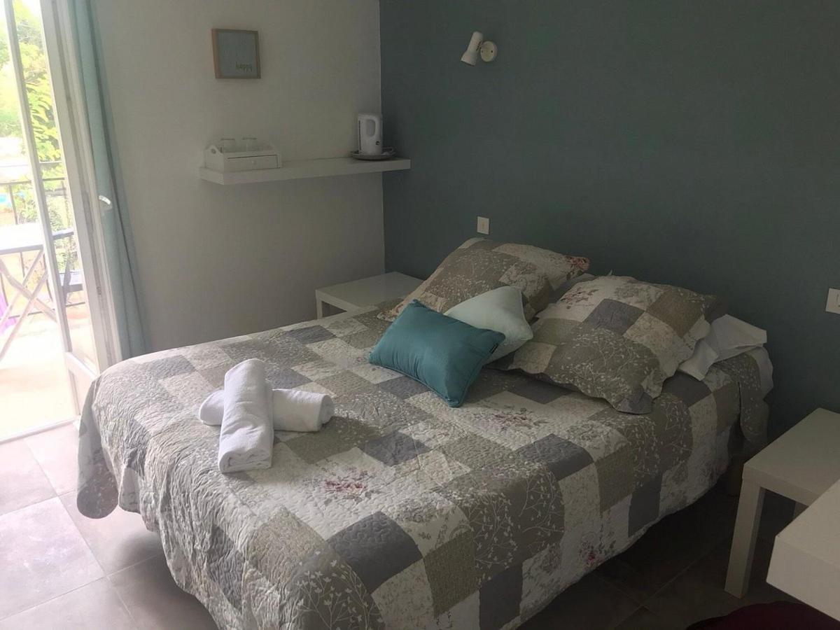 Hotel Carina Apt Dış mekan fotoğraf