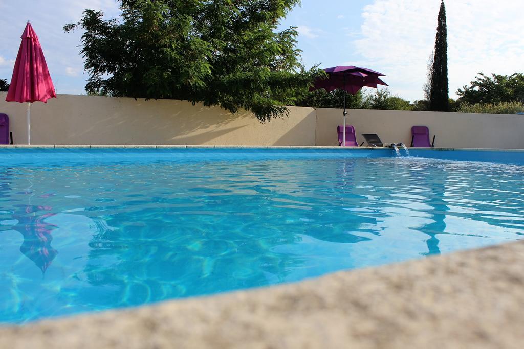 Hotel Carina Apt Dış mekan fotoğraf